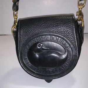 RARE vintage DOONEY BOURKE all black crossbody